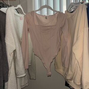 Blush pink long sleeve square bodysuit